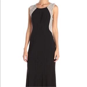 Xscape Black Gold Crystal Embellished Fit and Flare Evening Gown EUC, Size 2